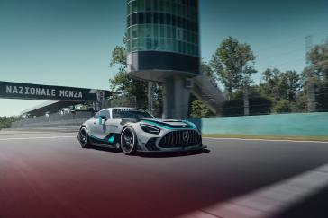 Mercedes-AMG Petronas F1 ×  M GT Racing meets Formula 1®: the new Mercedes-AMG GT2 Edition W16