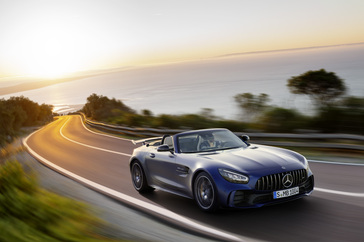 mercedes-amg-gt-r-roadster-2019