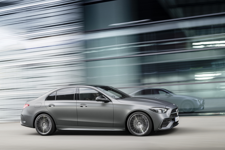2025 Mercedes-Benz C-Class Sedan Side Profile