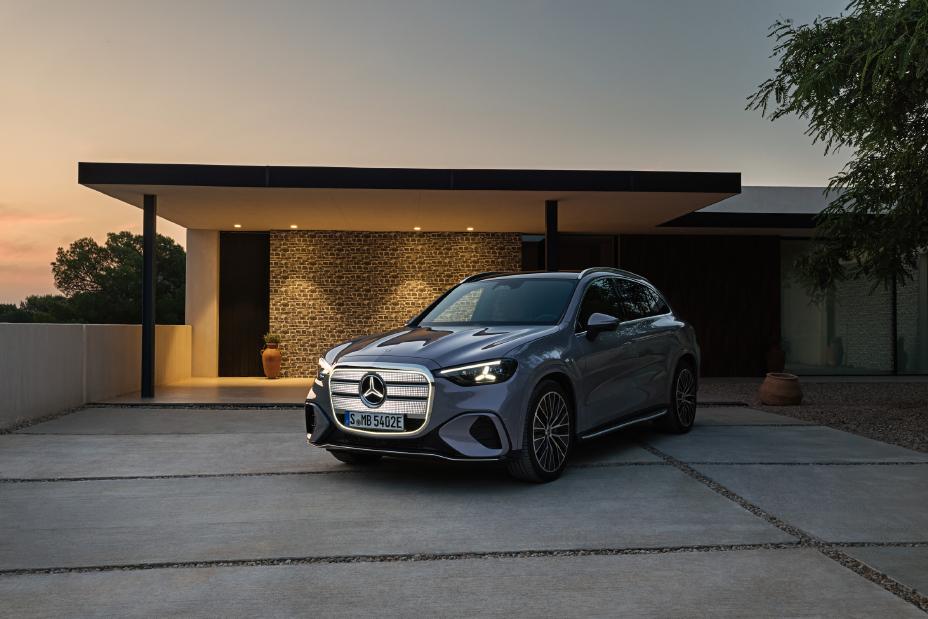 2026 Mercedes-Benz GLC Side Profile